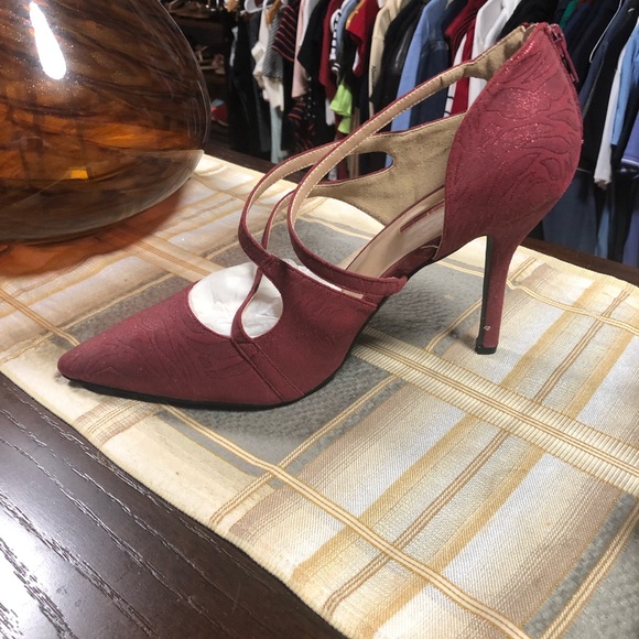 Shoe - Picture 6 of 6